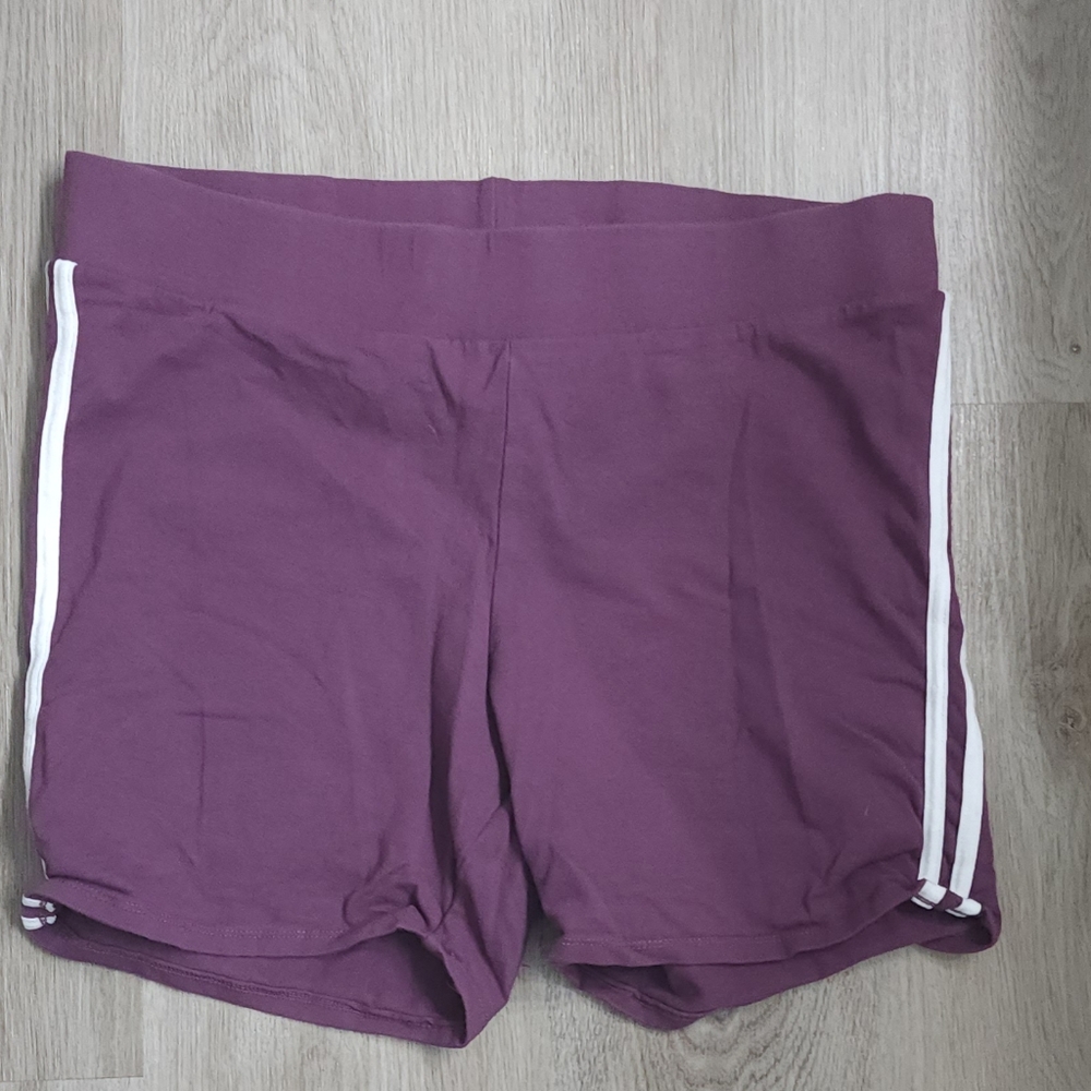 Torrid 5 inch Bike Shorts size 2
